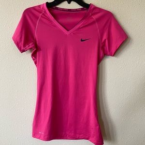 Women’s Nike Pro Workout Shirt - Small